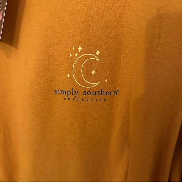 ❤️BNWOT❤️ Simply Southern Orange Stay Wild Moon Child Jeep Long Sleeve T-Shirt - Picture 4 of 5